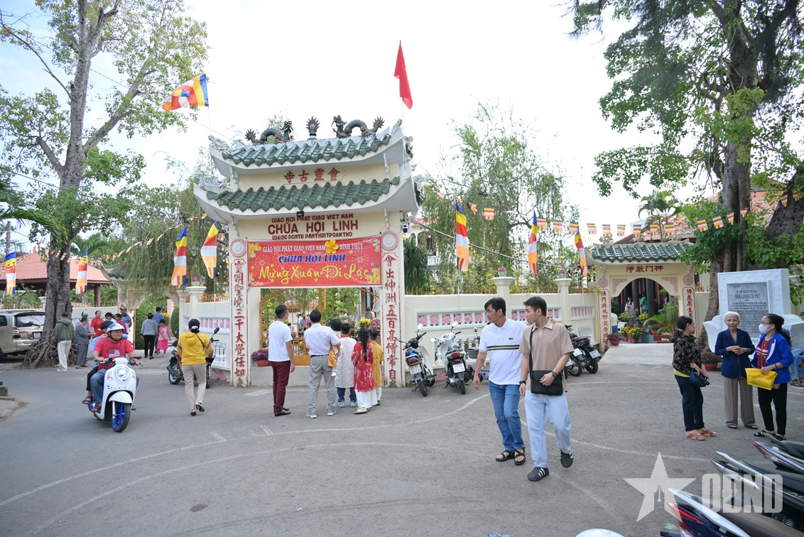 Thăm ngôi chùa có vị trụ trì được công nhận liệt sĩ ở Cần Thơ
